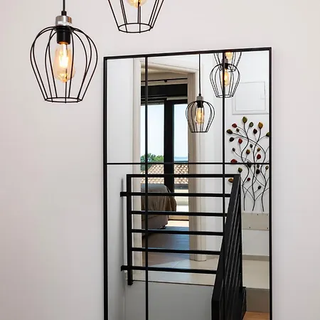 2 Bedroom Beautiful In